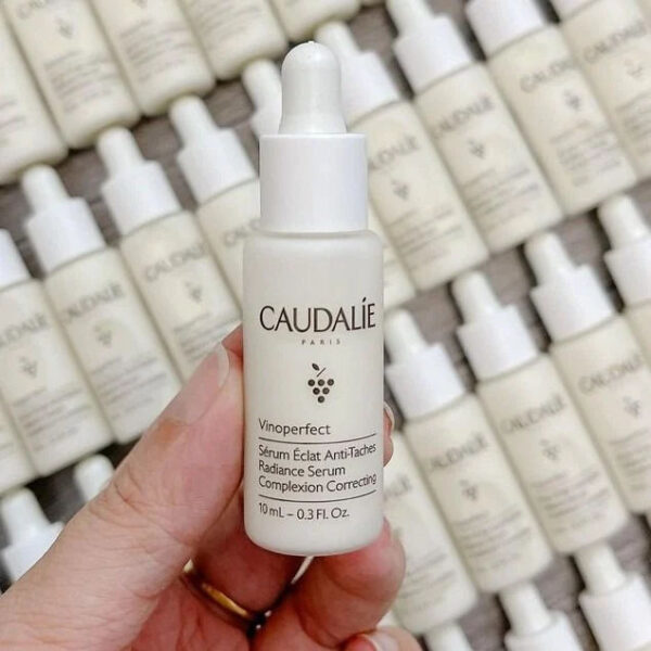 Serum Caudalie Vinoperfect Pháp 10ml - Tinh chất trị nám, trắng da, mờ vết thâm | EU Store