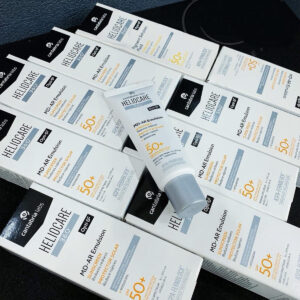 Kem chống nắng Heliocare 360 MD A-R Emulsion SPF50+ cho da nhạy cảm mẫu mới nhất