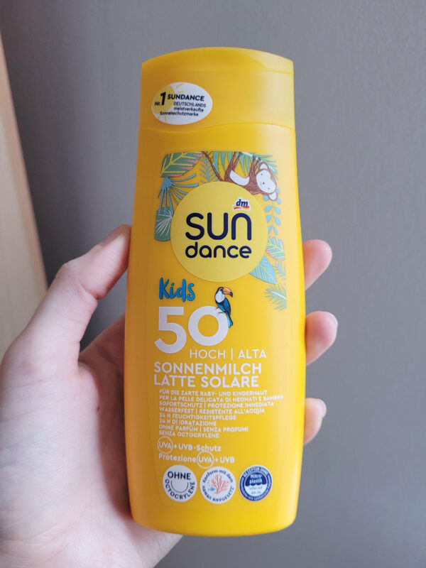 Kem chống nắng SUNDANCE Kids Sonnenmilch SPF 50+ 200ml (chai sữa màu vàng cam)