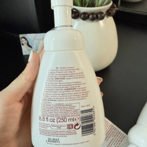 Ziaja Intimate Foam Wash Cranberry – Dạng bọt dịu nhẹ, khử mùi & bảo vệ vùng kín | eustore.com.vn