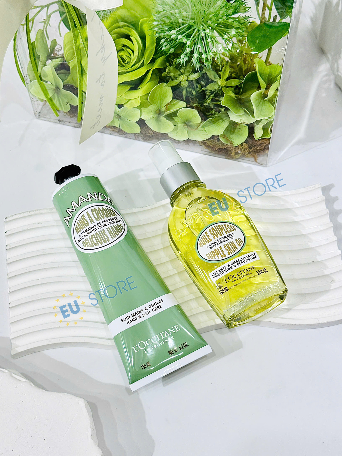 Combo Kem dưỡng da tay và dầu dưỡng thể hạnh nhân L'Occitane | eustore.com.vn