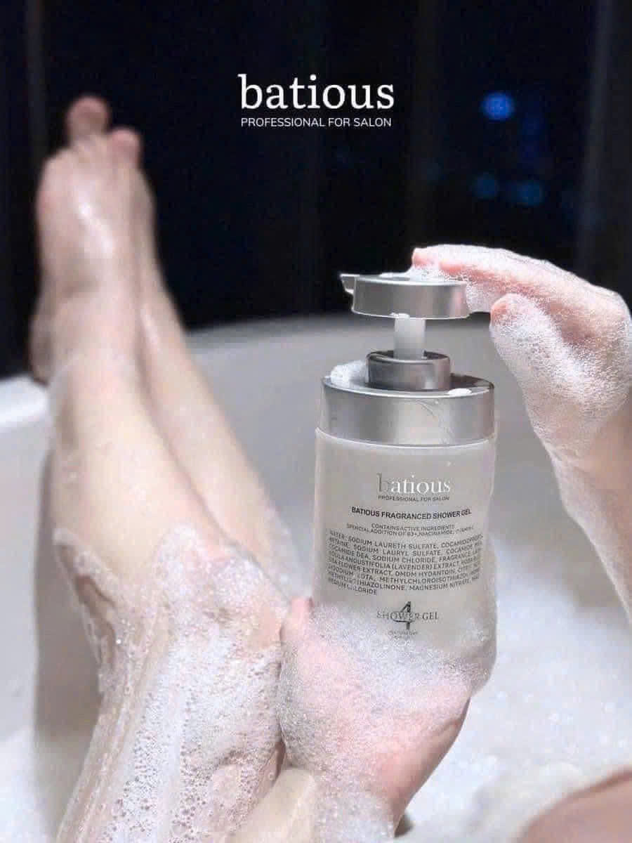 Sữa tắm Batious Fragranced Shower Gel 500ml - Dưỡng trắng da, dưỡng ẩm, ngừa mụn lưng | eustore.com.vn