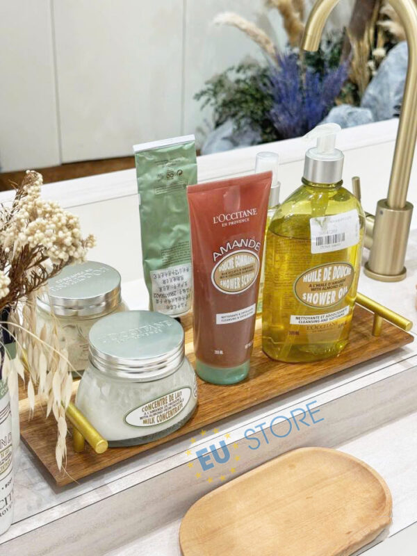 Full bộ dưỡng body L’Occitane Almond Shower Scrub | eustore.com.vn