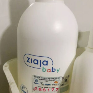 Sữa Tắm Dưỡng Ẩm Ziaja Baby & Kids Nourishing Bath 370ml – Bảo Vệ Làn Da Bé Từ 1 Ngày Tuổi