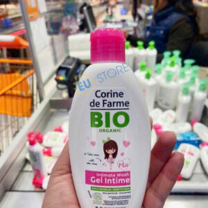 Dung dịch vệ sinh hữu cơ cho bé gái Corine de Farme BIO Organic