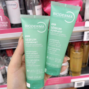 Tẩy tế bào chết Bioderma Sébium Gel Gommant 75ml cho da dầu mụn mẫu mới