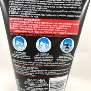 Sữa rửa mặt Garnier Hautklar 3in1 150ml màu đen