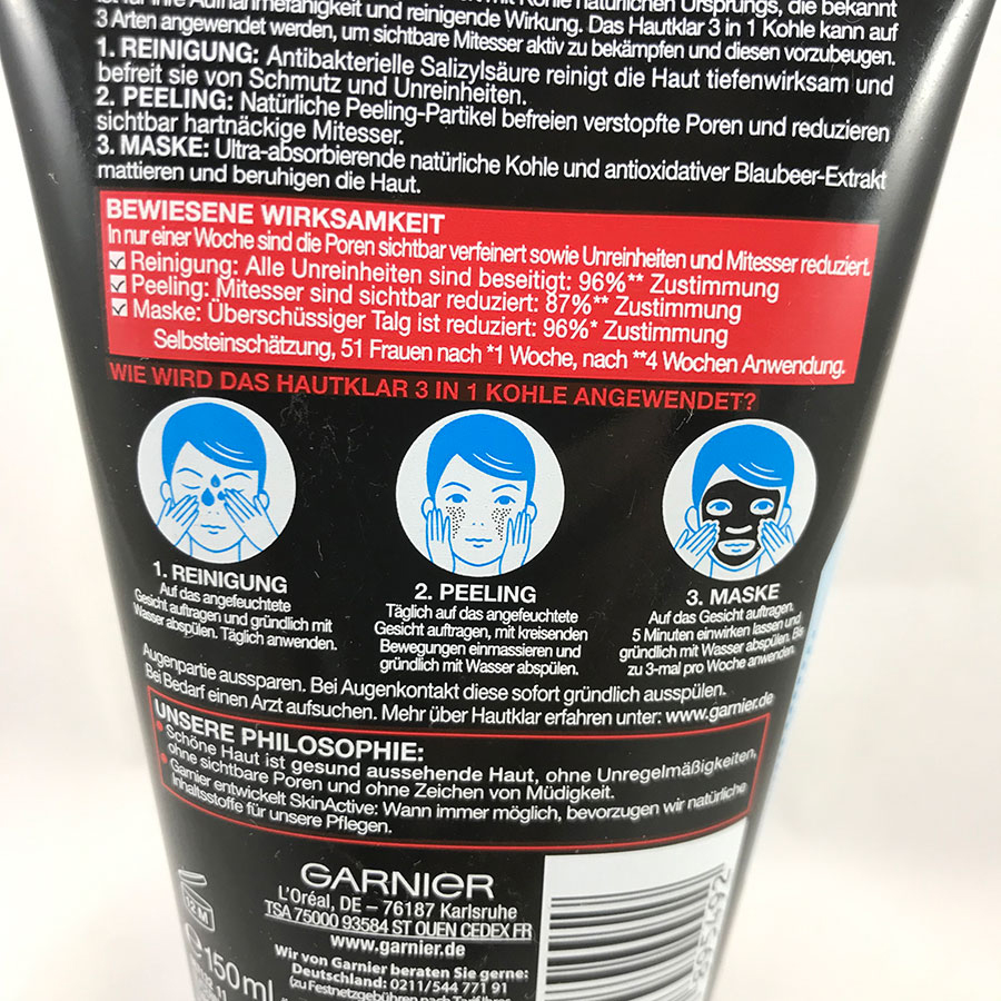 Sữa rửa mặt Garnier Hautklar 3in1 150ml màu đen