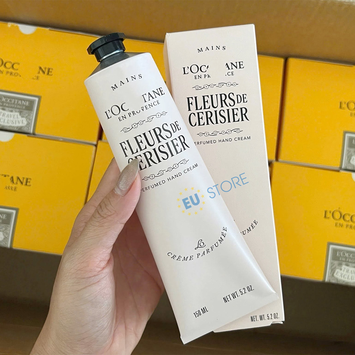 Kem dưỡng da tay L'Occitane Hoa Anh Đào Fleurs de Cerisier